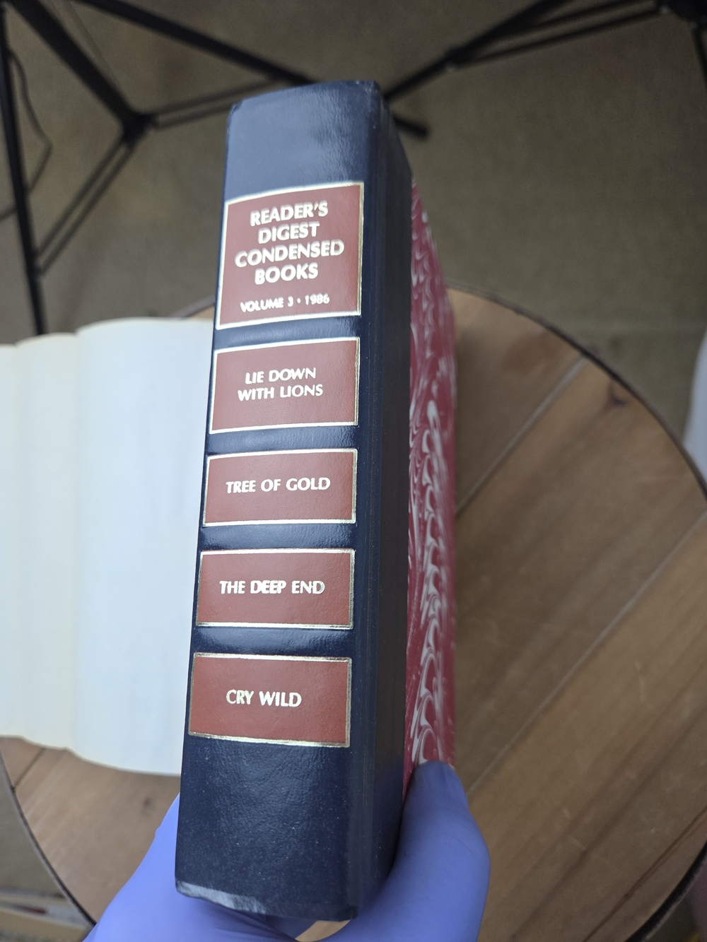 Reader's Digest Condensed Books Volume 3 (1986) - Navy & Burgundy Book